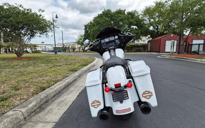 FLHXS 2020 Street Glide Special