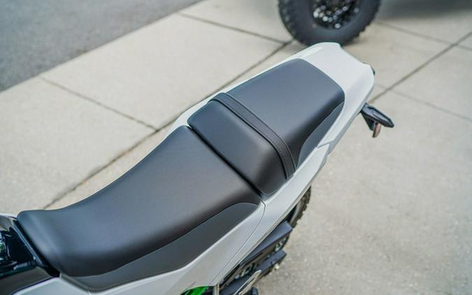 2026 Kawasaki KLE500 SE ABS