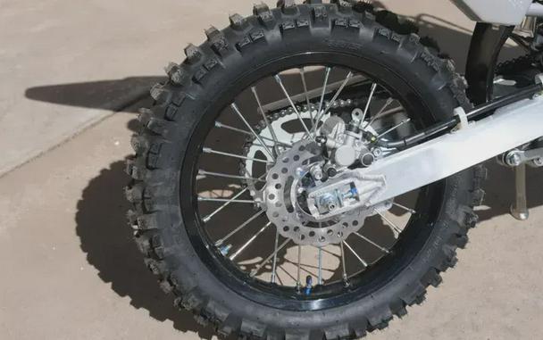 2027 KAWASAKI KLX140R L