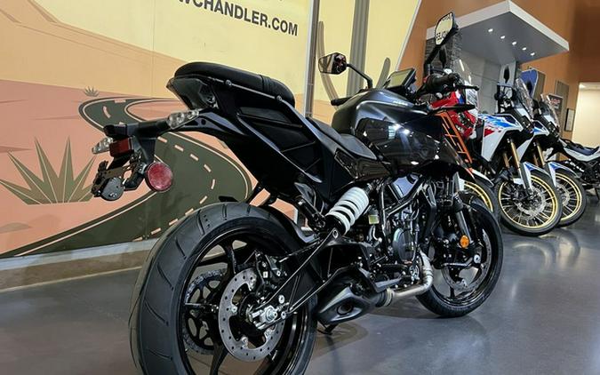 2026 KTM Duke 250