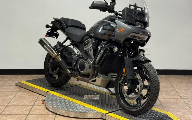 2022 Harley-Davidson® RA1250S - Pan America™ 1250 Special