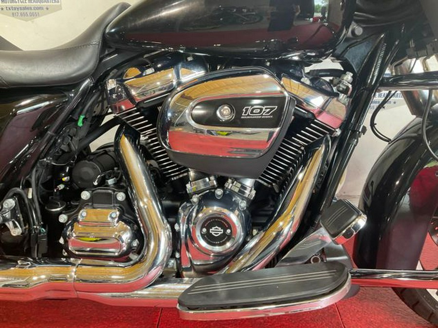 2022 Harley-Davidson Street Glide Base