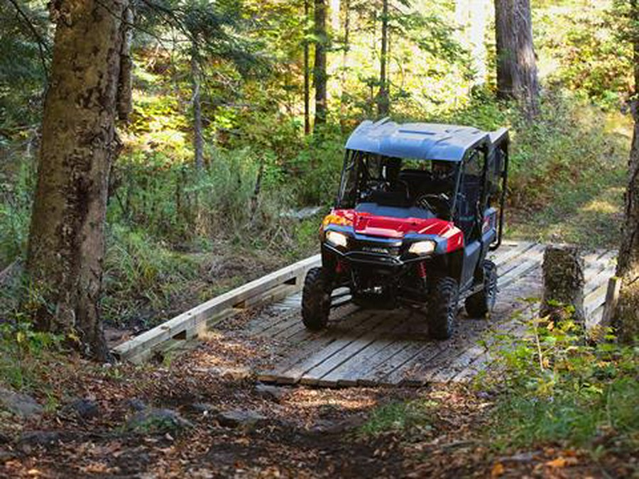 2022 Honda Pioneer 700-4 Deluxe