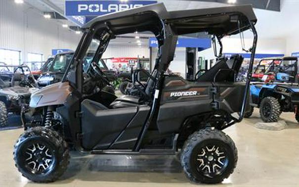 2022 Honda Pioneer 700-4 Deluxe