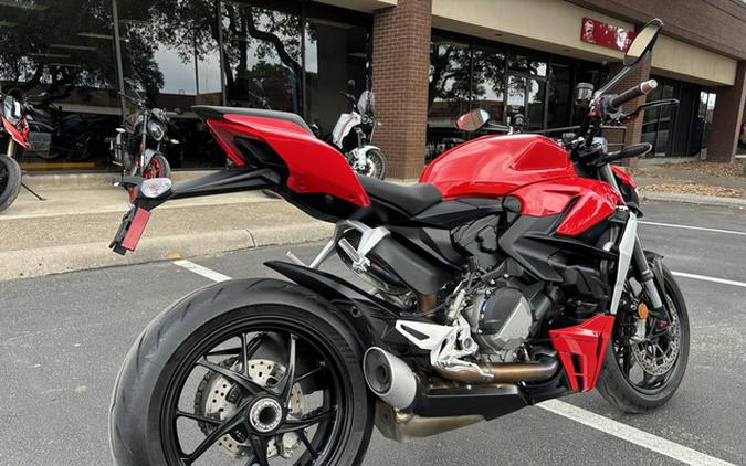 2024 Ducati Streetfighter V2 Red