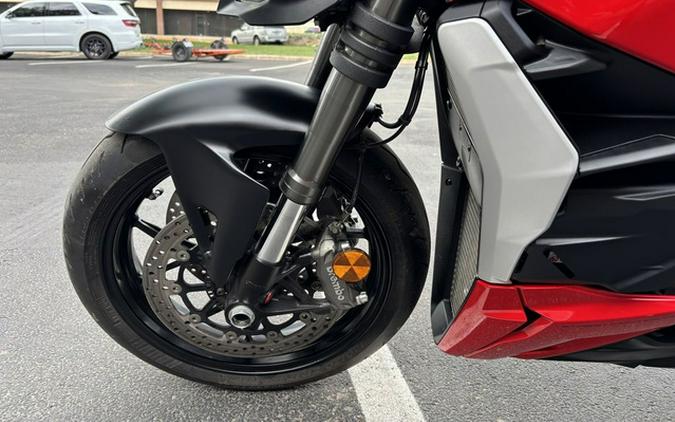 2024 Ducati Streetfighter V2 Red