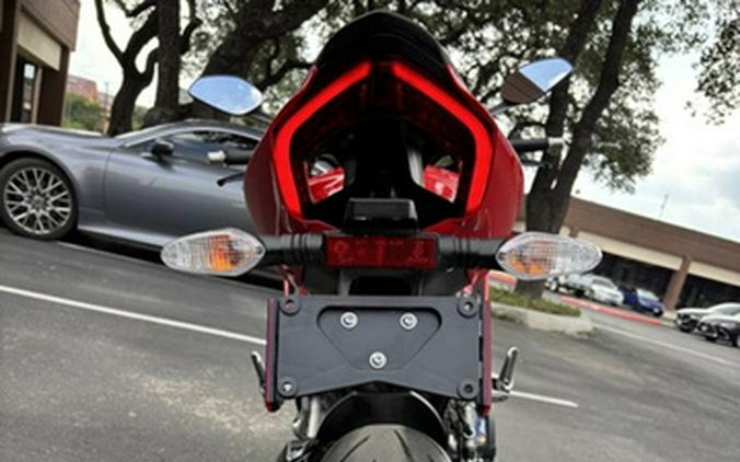 2024 Ducati Streetfighter V2 Red