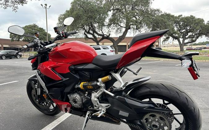 2024 Ducati Streetfighter V2 Red