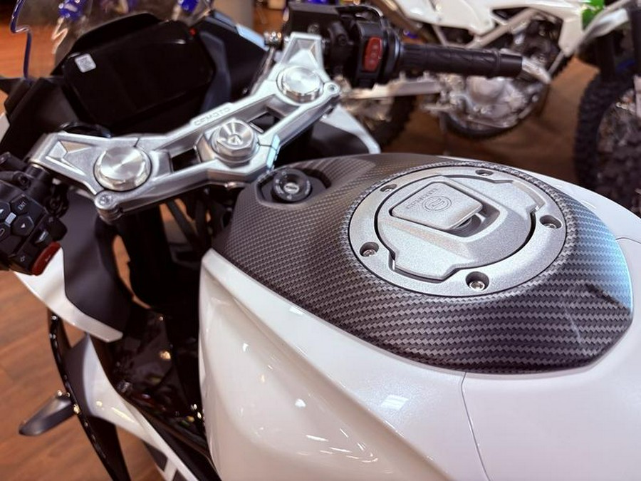 2026 CFMOTO 300SS