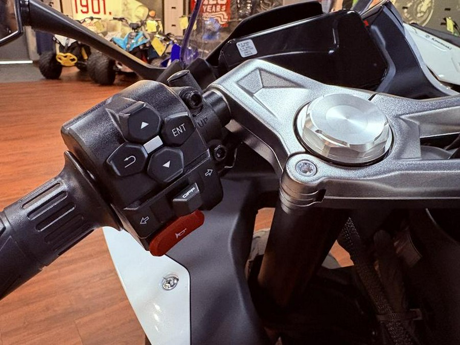 2026 CFMOTO 300SS