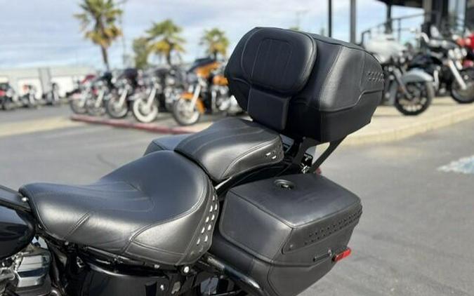 2025 Harley-Davidson Heritage Classic FLHC