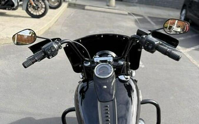 2025 Harley-Davidson Heritage Classic FLHC