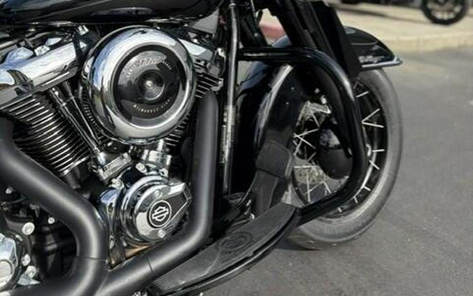 2025 Harley-Davidson Heritage Classic FLHC