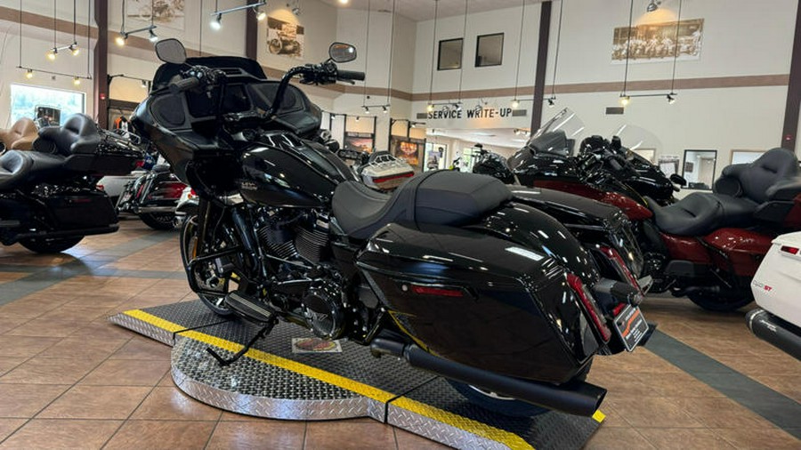 2024 Harley-Davidson® FLTRX - Road Glide®