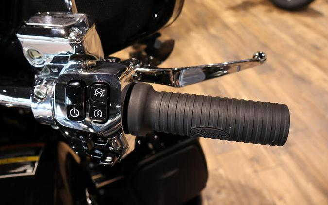 2025 Indian Motorcycle® Roadmaster® PowerPlus Limited Black Metallic