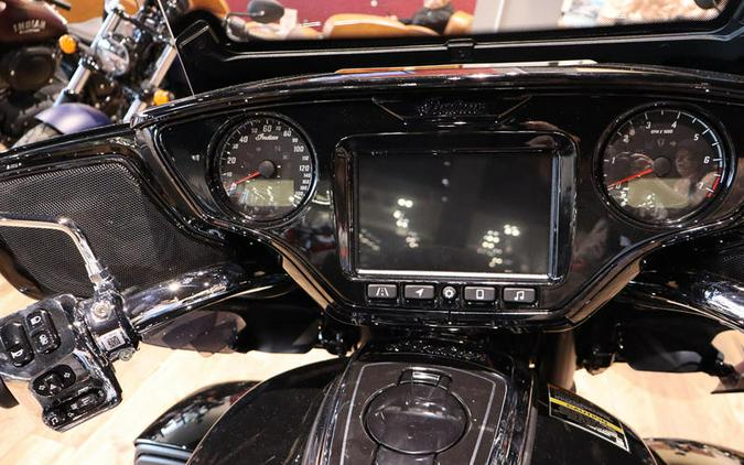 2025 Indian Motorcycle® Roadmaster® PowerPlus Limited Black Metallic