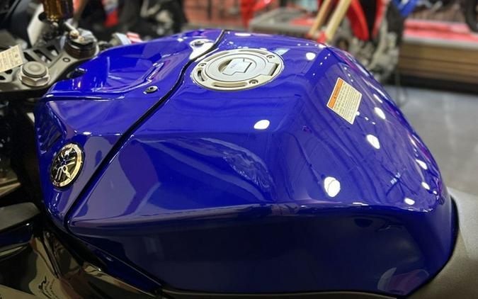 2027 Yamaha YZF R9