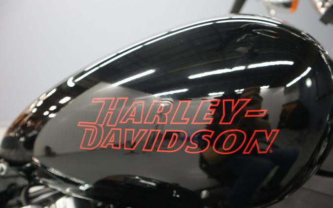 2023 Harley-Davidson Softail Standard