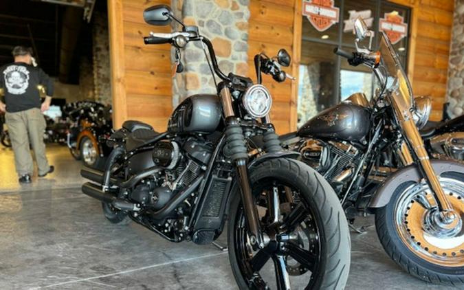 2022 Harley-Davidson Softail FXBBS - Street Bob 114