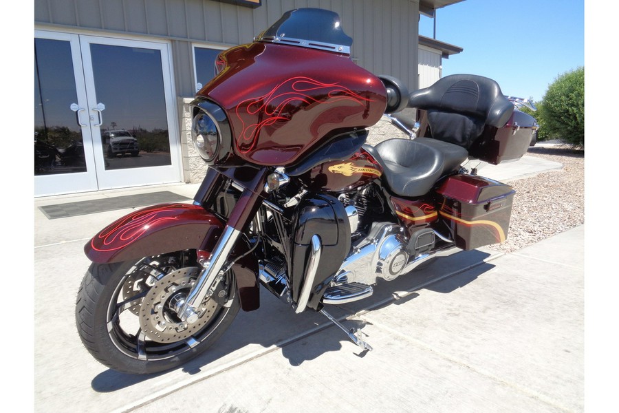 2010 Harley-Davidson® CVO™ Street Glide®