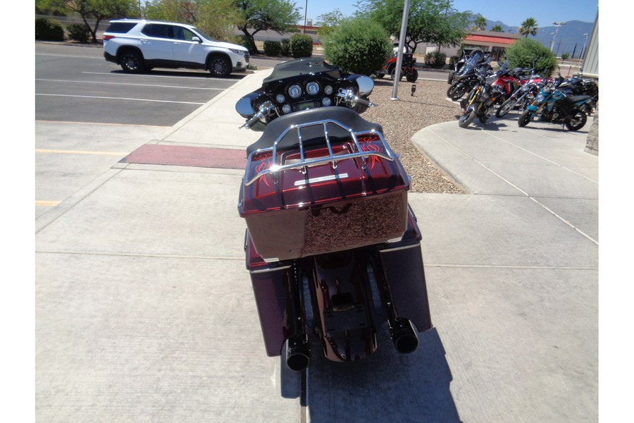 2010 Harley-Davidson® CVO™ Street Glide®