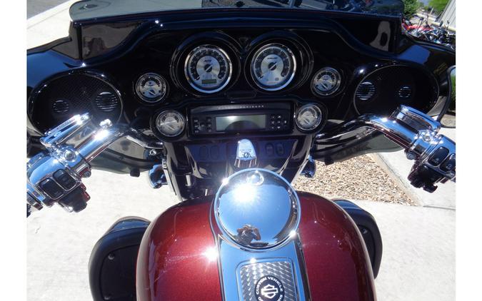 2010 Harley-Davidson® CVO™ Street Glide®