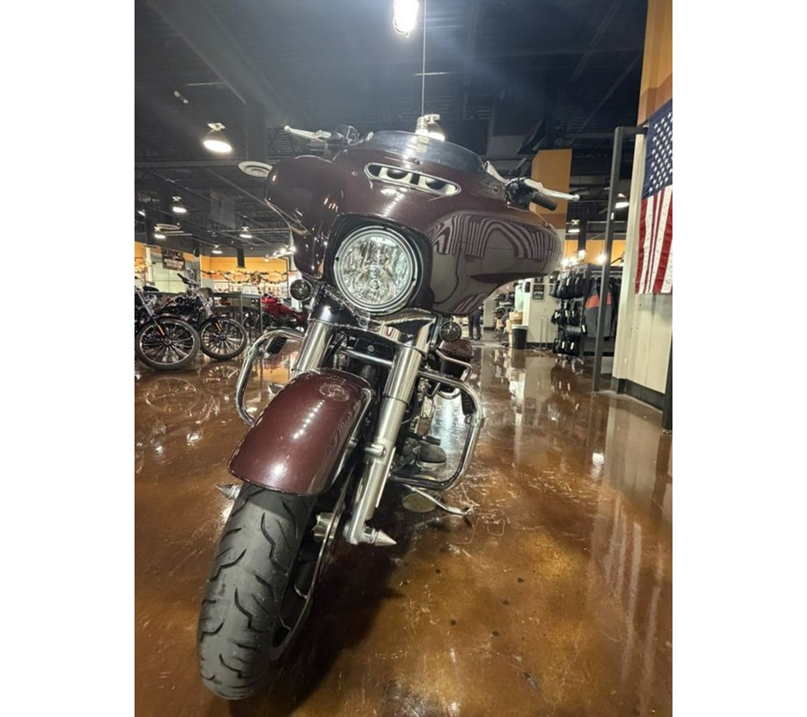 2022 Harley-Davidson Street Glide® Base