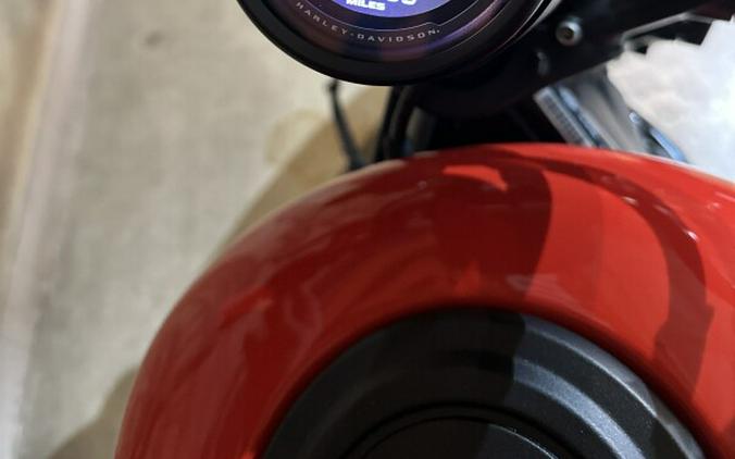 RH975 2026 Nightster®