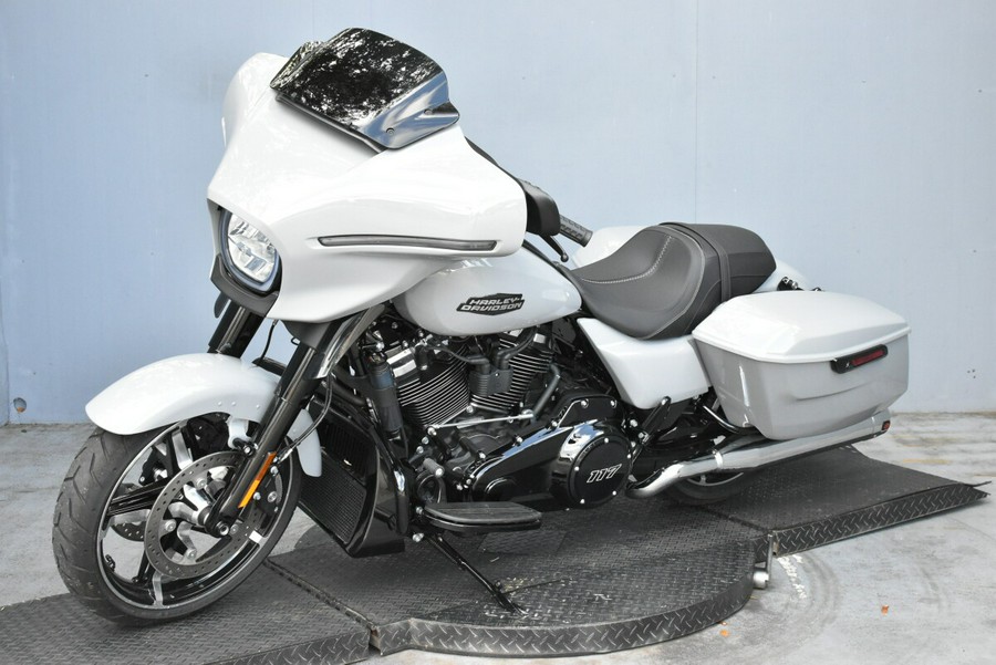 2024 Harley-Davidson Street Glide FLHX