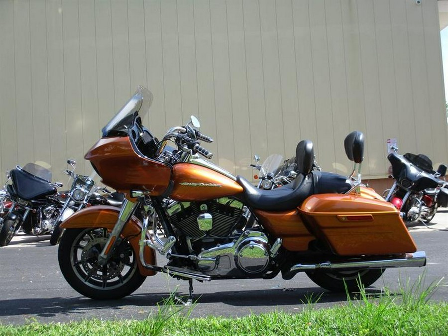 2015 Harley-Davidson® Road Glide S