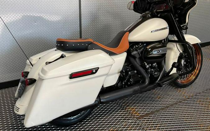 2018 Harley-Davidson Street Glide Special