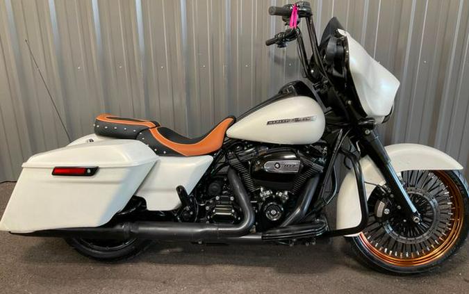 2018 Harley-Davidson Street Glide Special