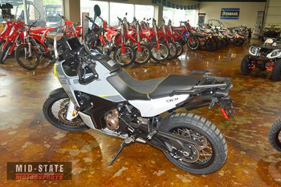 2024 Husqvarna Norden 901