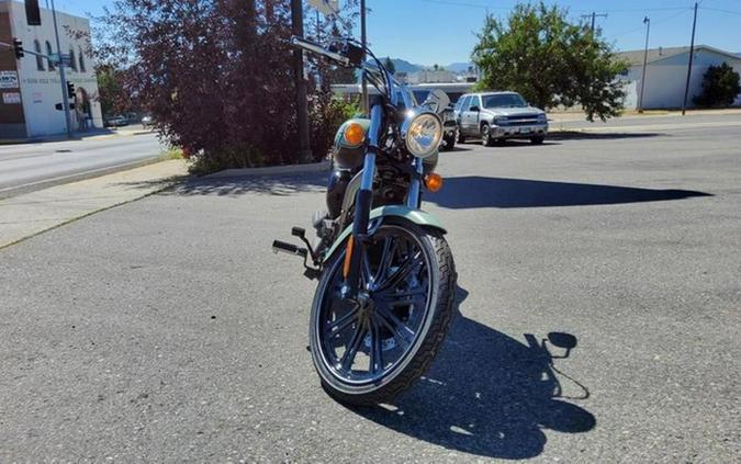 2023 Kawasaki Vulcan 900 Custom