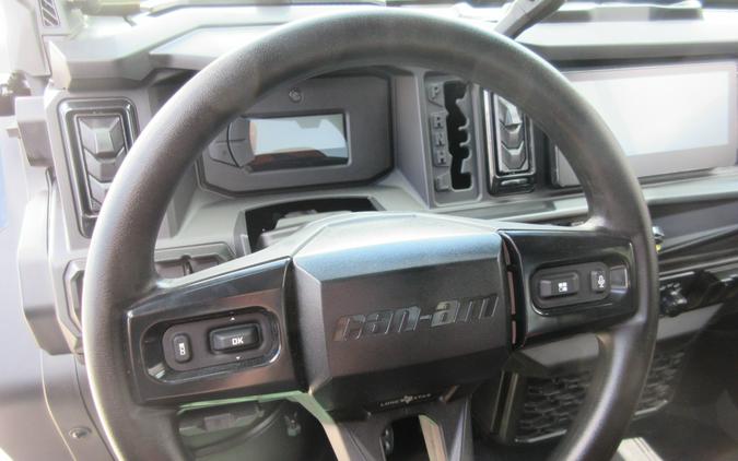 2026 CAN-AM DEFENDER MAX LONE STAR CAB HD11
