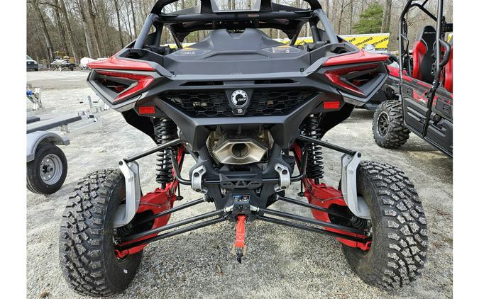 2024 Can-Am Maverick R X