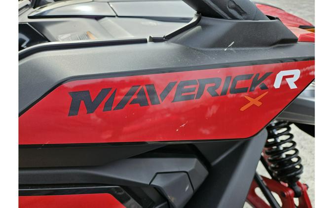 2024 Can-Am Maverick R X