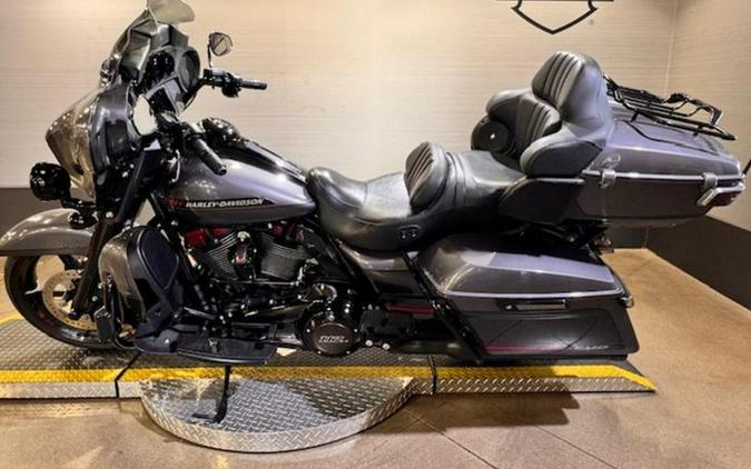 2020 Harley-Davidson® FLHTKSE - CVO™ Limited