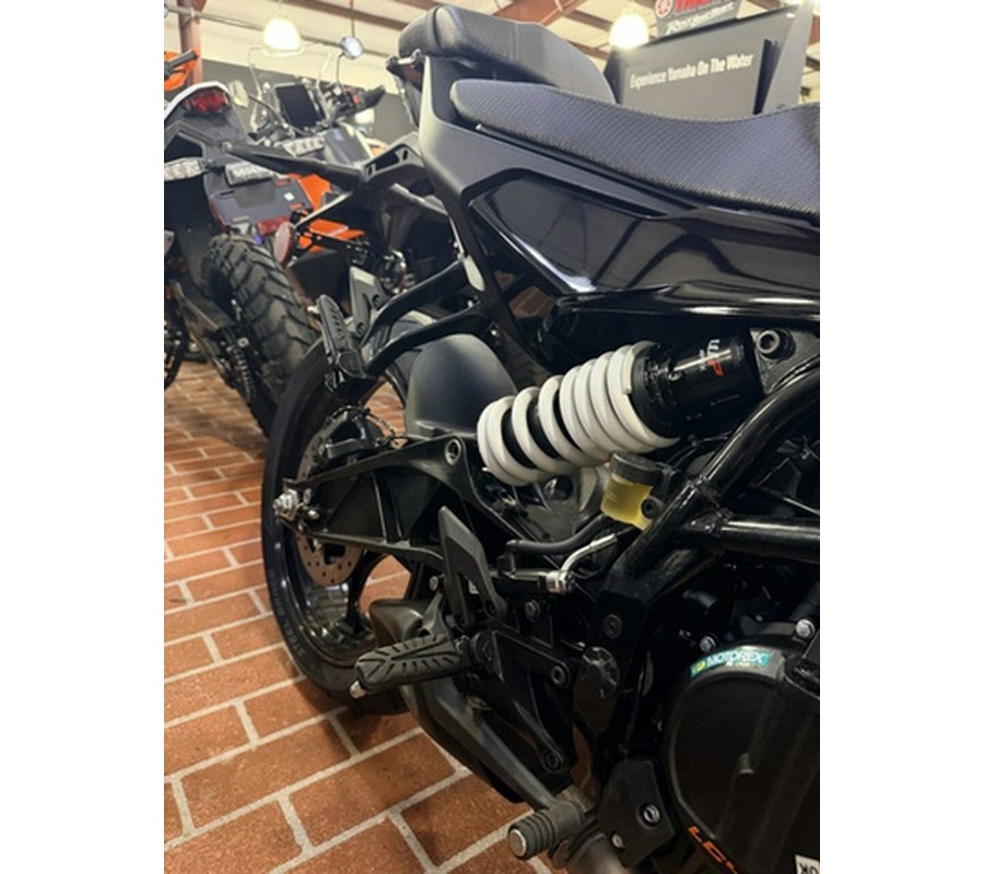 2026 KTM Duke 250