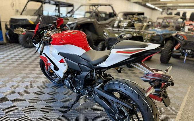 2026 Yamaha YZF-R7 70th Anniversary Edition