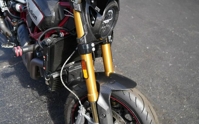 2022 Indian Motorcycle FTR R Carbon Carbon Fiber