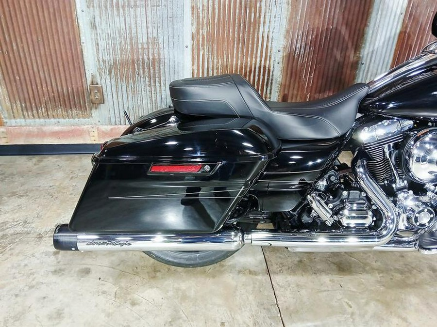 2015 Harley-Davidson® FLHXS - Street Glide® Special