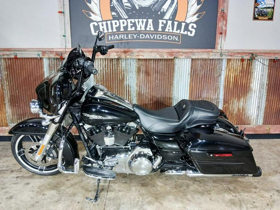 2015 Harley-Davidson® FLHXS - Street Glide® Special