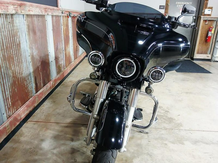 2015 Harley-Davidson® FLHXS - Street Glide® Special