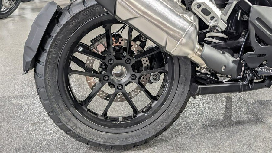 2026 BMW R 1300 GS Adventure Triple Black