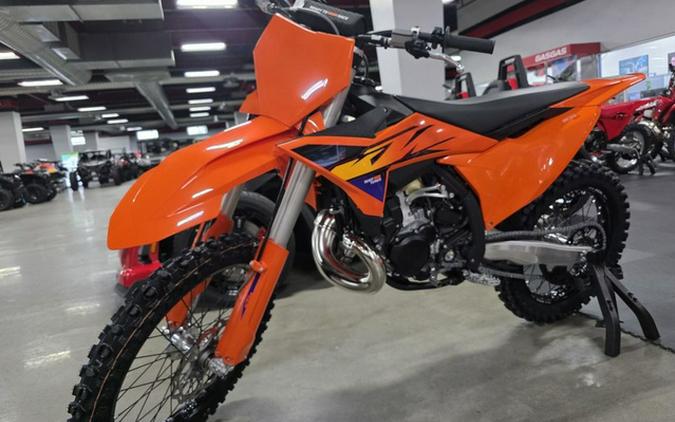 2026 KTM SX 300
