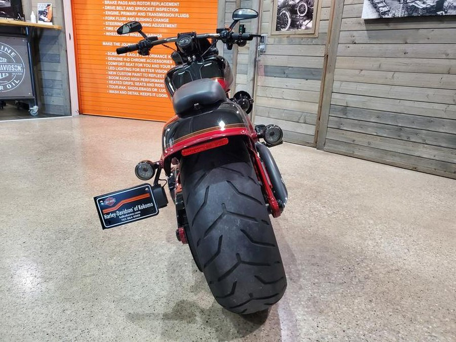 2017 Harley-Davidson® FXSE - CVO™ Pro Street Breakout®