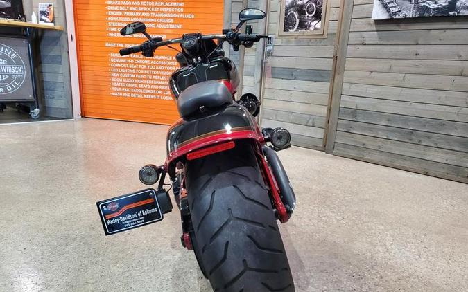 2017 Harley-Davidson® FXSE - CVO™ Pro Street Breakout®