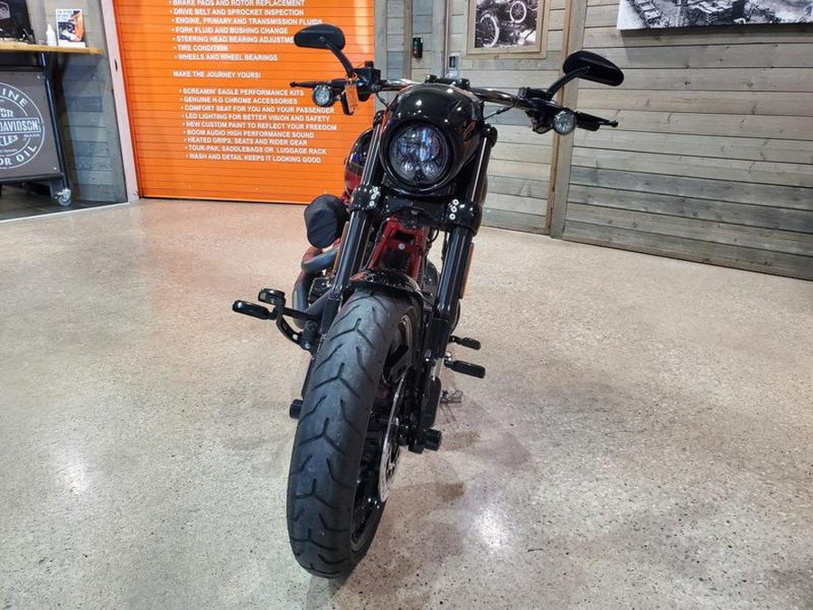 2017 Harley-Davidson® FXSE - CVO™ Pro Street Breakout®