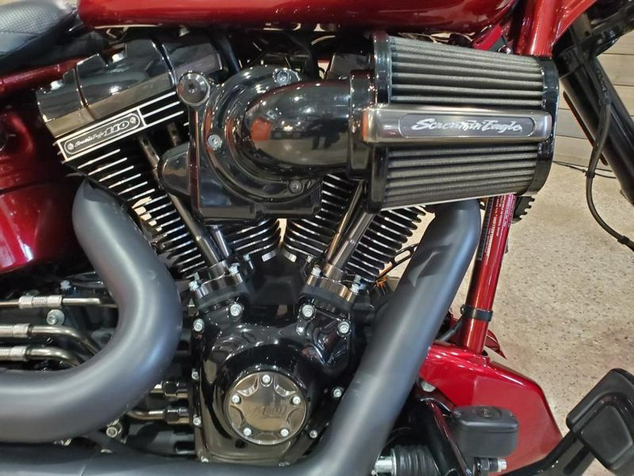 2017 Harley-Davidson® FXSE - CVO™ Pro Street Breakout®